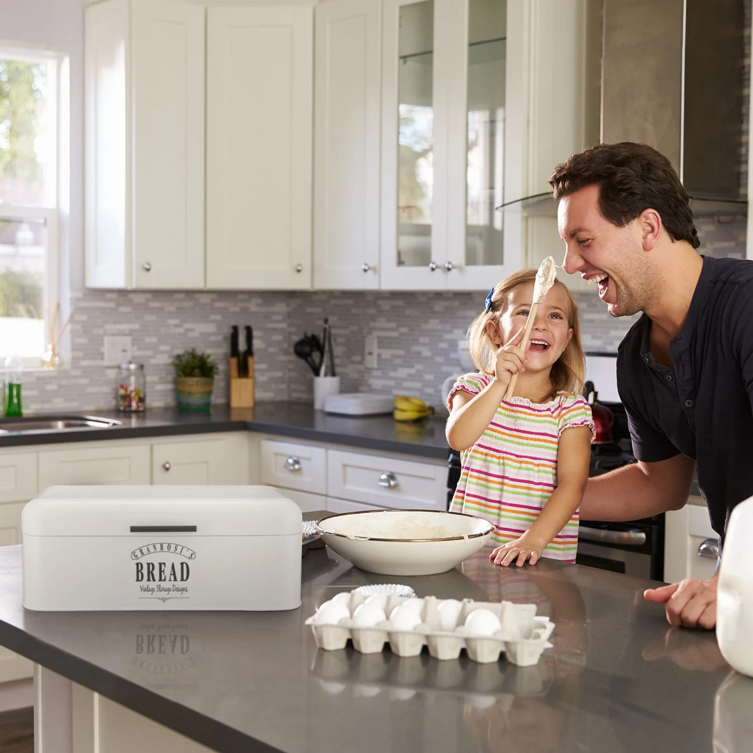 Delaware Brotkasten Metall 42x16x24,5 Cm Klappdeckel Lüftungslöcher 4 Delaware Brotkasten Metall 42x16x24,5 Cm Klappdeckel Lüftungslöcher – Bild 2