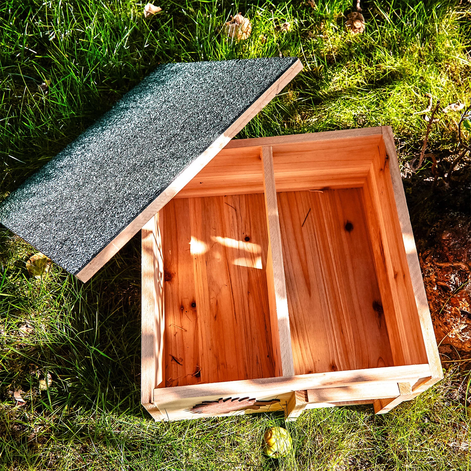 Igelhaus Futterhaus Überwinterung 2 Kammern Tannenholz Unbehandelt 7 Igelhaus Futterhaus Überwinterung 2 Kammern Tannenholz Unbehandelt – Bild 5