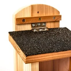 Futterhaus Für Eichhörnchen Flachdach Zedernholz Bitumen Unbehandelt -Heimladen 10038115 yy 0004 logo